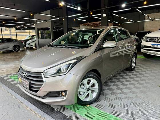 HYUNDAI HB20 1.6 PREMIUM 16V FLEX 4P AUTOMÁTICO
